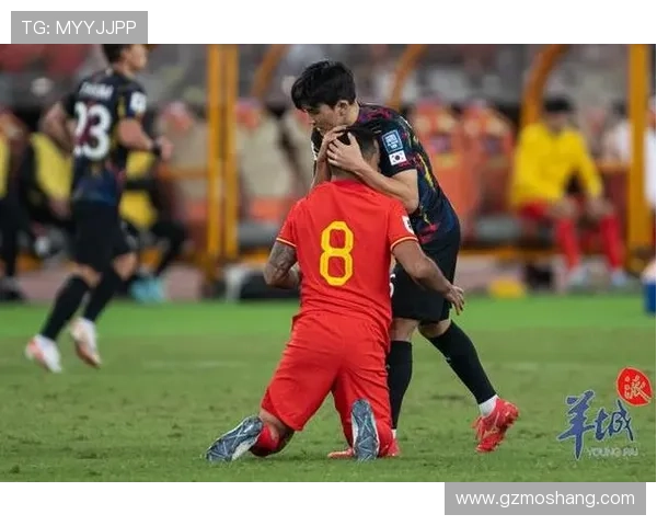 国足逆转韩国队挺进决赛 展现顽强斗志再燃全国球迷激情 国足逆转韩国队挺进决赛 展现顽强斗志再燃全国球迷激情