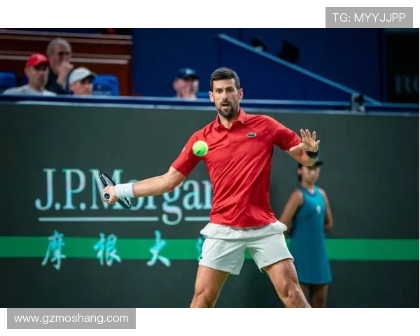 德约科维奇再创纪录强势晋级大师赛四强年轻对手难以阻挡其统治力 德约科维奇再创纪录强势晋级大师赛四强年轻对手难以阻挡其统治力