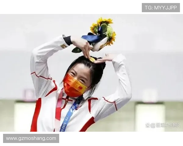 中国队勇夺世界杯冠军全场沸腾球迷热泪盈眶见证历史辉煌时刻 中国队勇夺世界杯冠军全场沸腾球迷热泪盈眶见证历史辉煌时刻