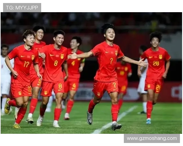 国足迎战劲旅鏖战九十分钟顽强防守终获宝贵平局振奋球迷信心