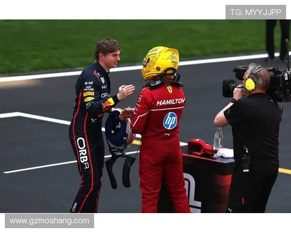 F1车手赛季冲刺大战开启 各大车队目标直指世界冠军