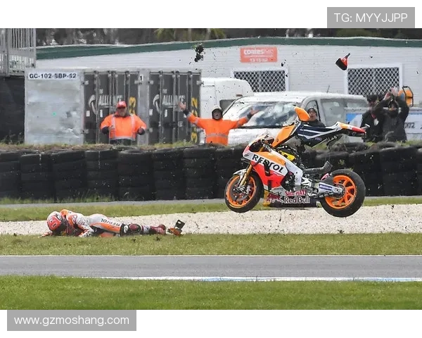 MotoGP新赛季焦点车手转会动态与冠军争夺战全面升温