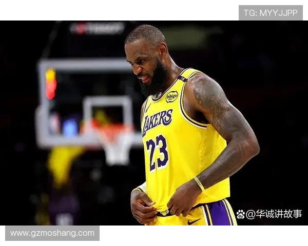 湖人队宣布詹姆斯伤情更新，新赛季能否继续领航球队引发关注