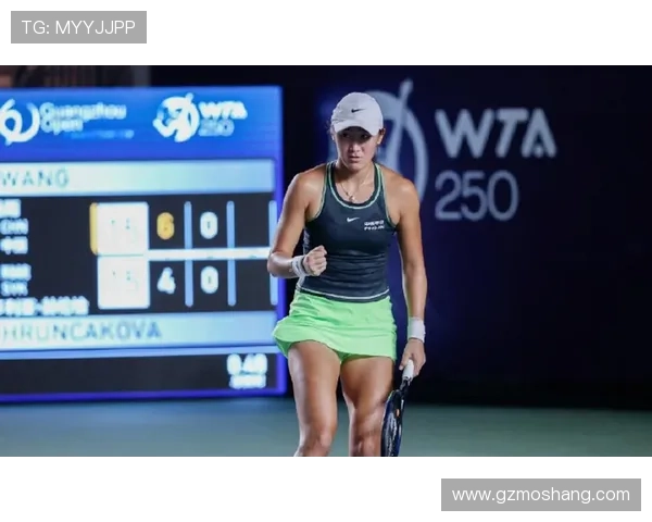 网球大满贯赛事激战正酣 新星崭露头角 经典对决引发球迷热议 网球大满贯赛事激战正酣 新星崭露头角 经典对决引发球迷热议